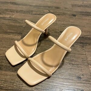 Abound Strappy Nude Heels | Size: 8 | Color: Nude